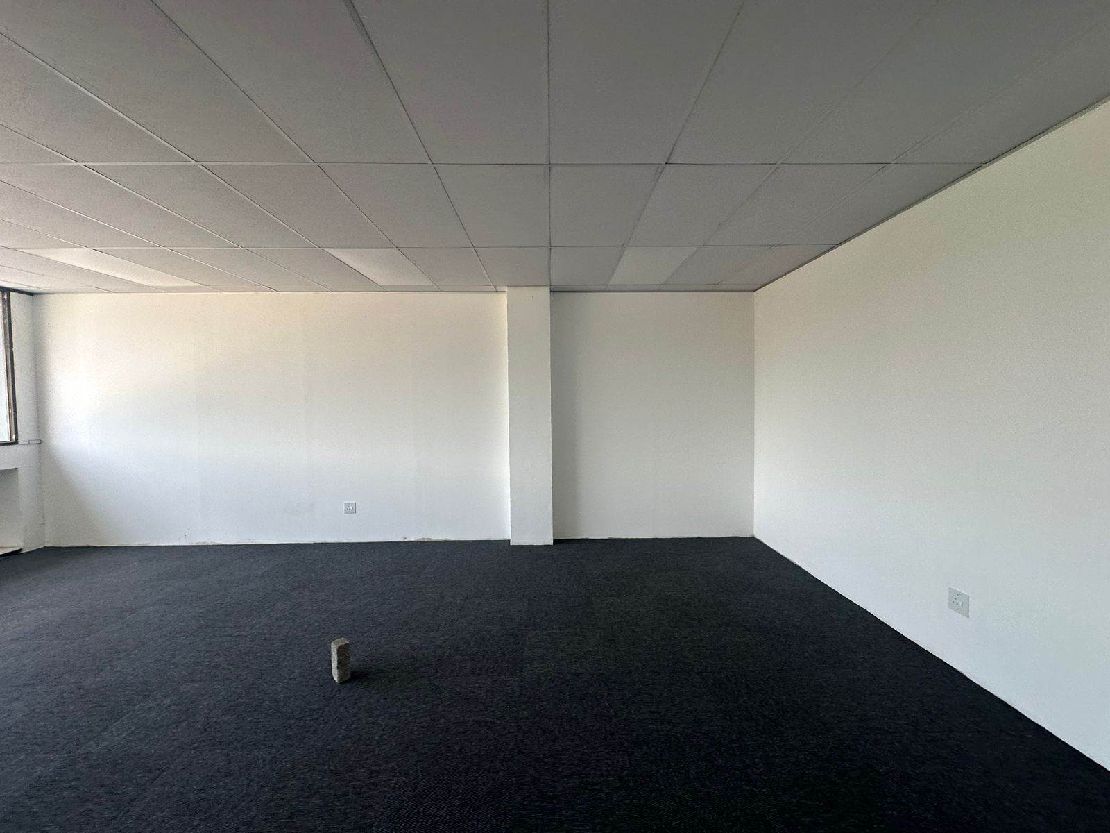 50  m² Commercial space in New Redruth photo number 5