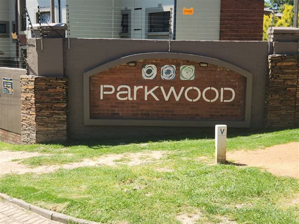 2 Bed Apartment in Parkwood