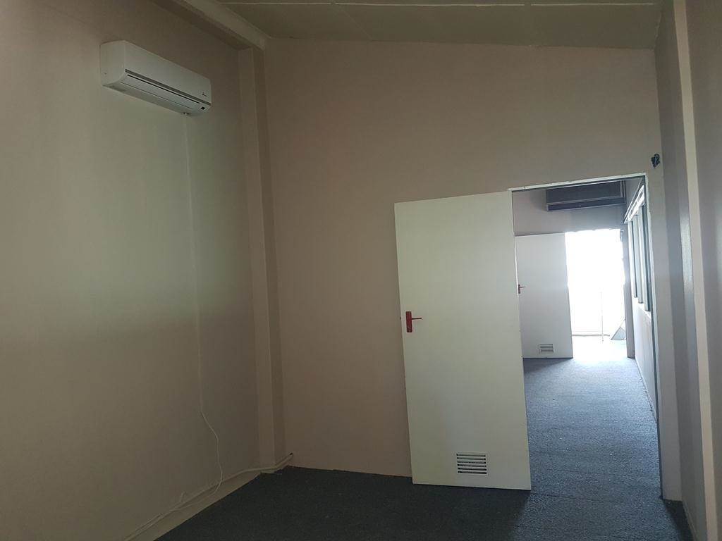 400  m² Commercial space in Bloemfontein photo number 6