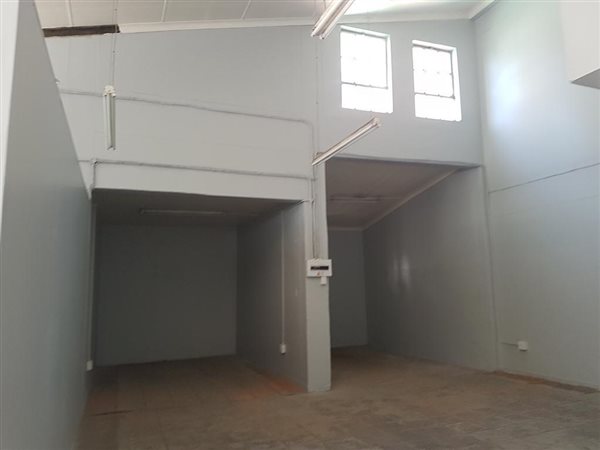 400  m² Commercial space in Bloemfontein