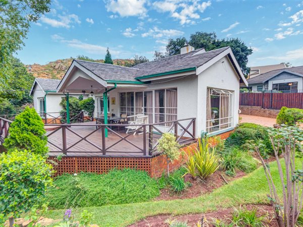 4 Bedroom House 4 Bedroom House