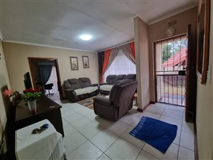 3 Bed House in Bonaero Park