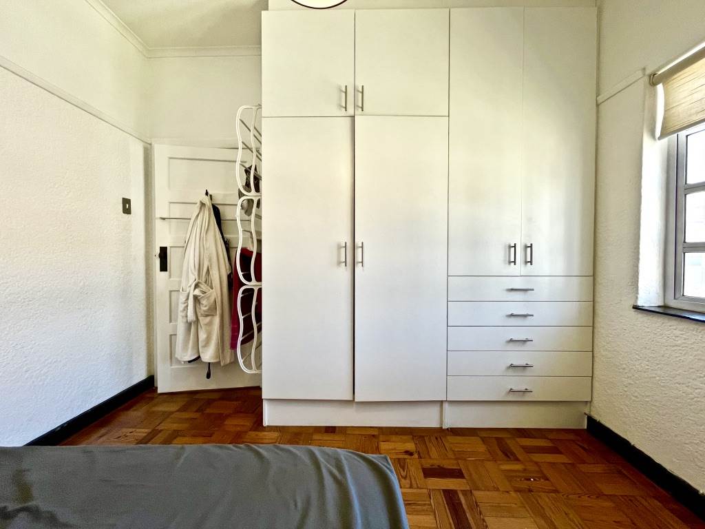2 Bed Apartment in Rosebank photo number 20