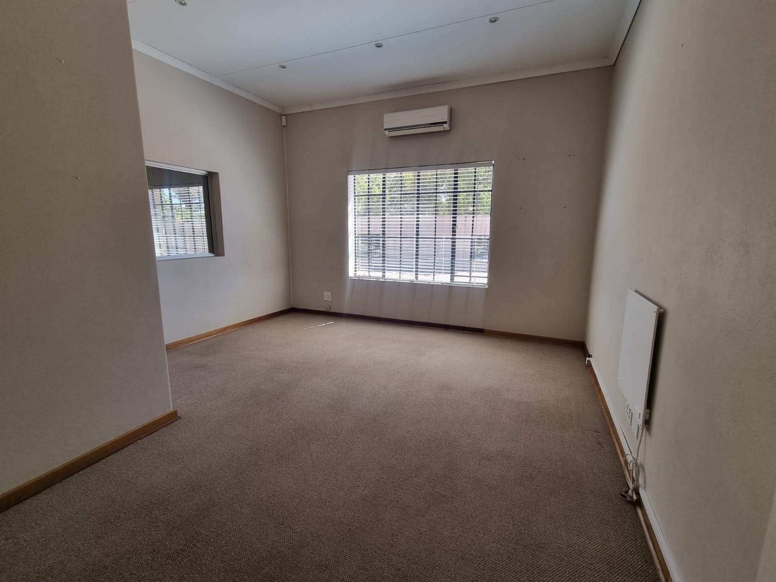 Office space in Northmead photo number 10