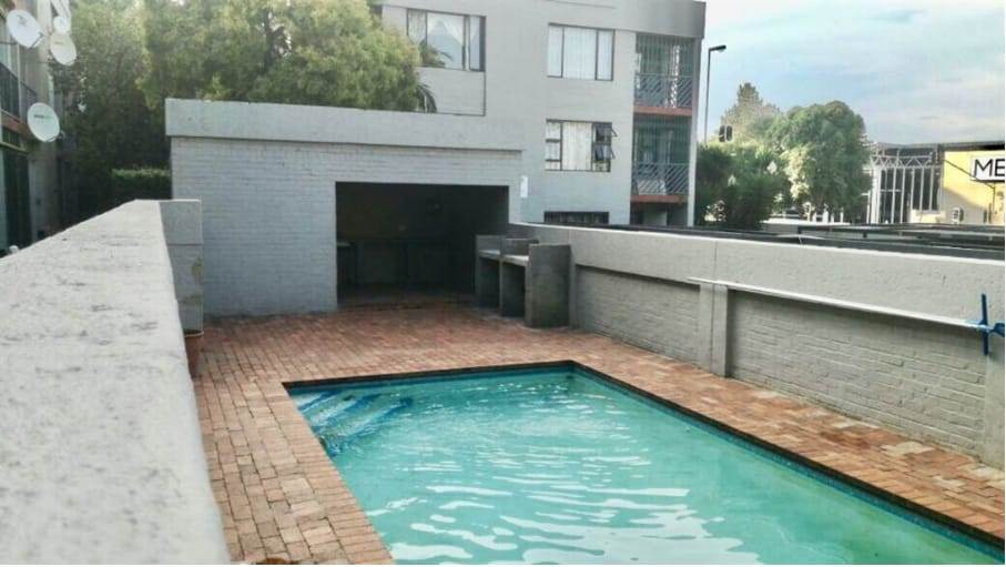 1 Bed Apartment in Auckland Park photo number 13