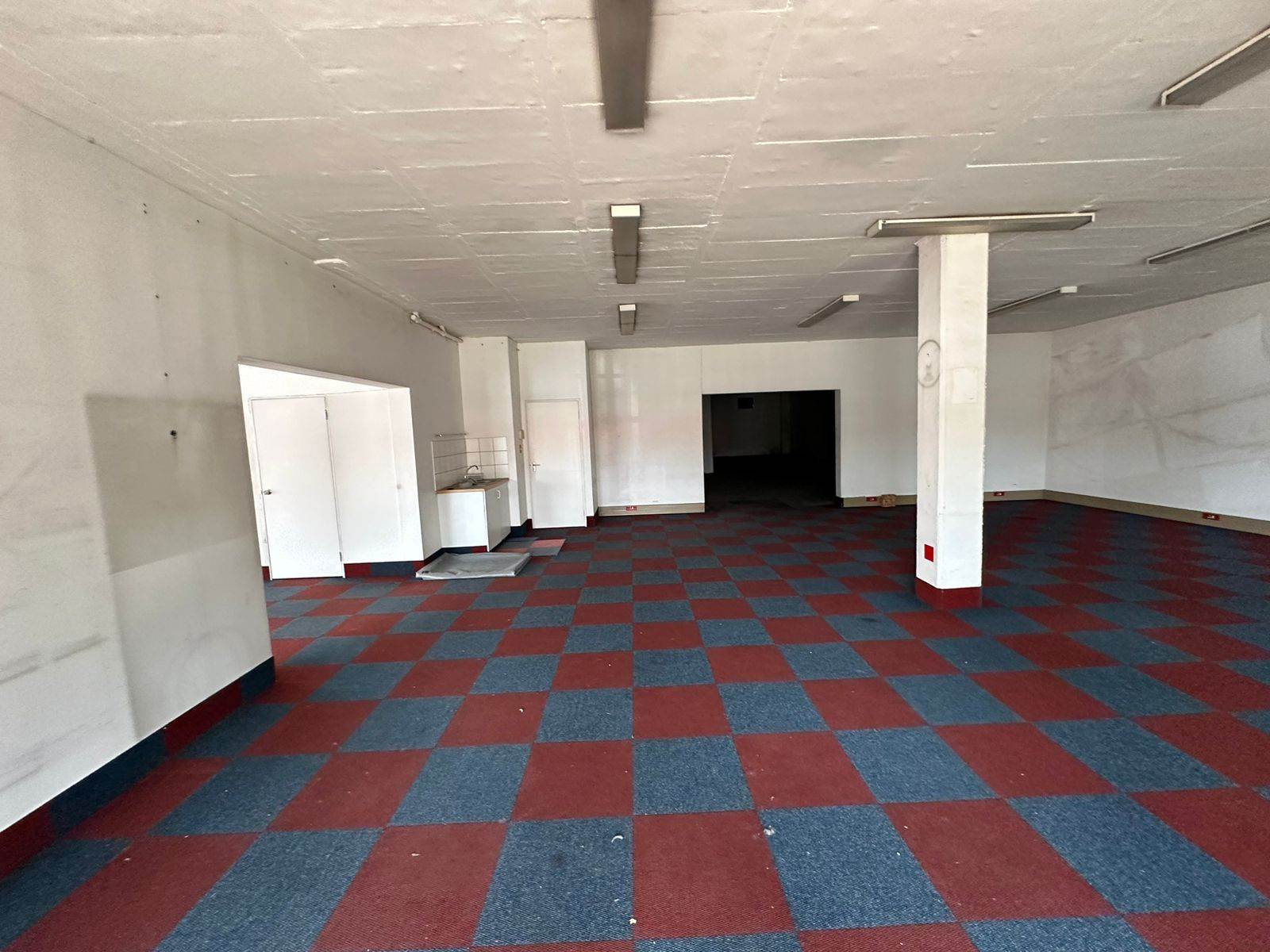 116  m² Commercial space in Alberton photo number 11