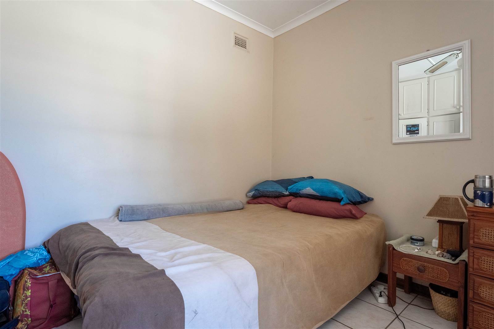 3 Bed Townhouse in Scottburgh Central photo number 21