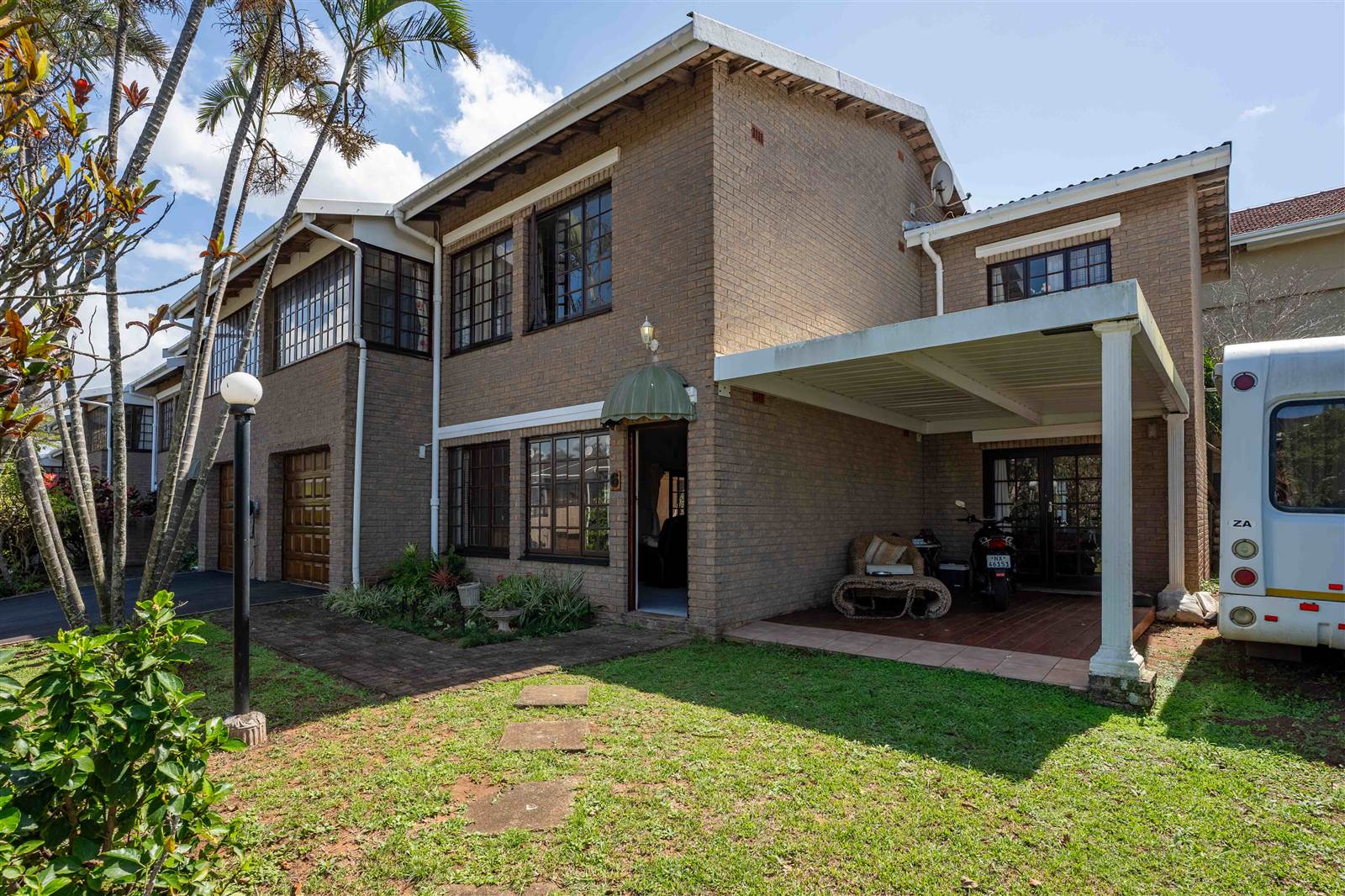 3 Bed Townhouse in Scottburgh Central photo number 1
