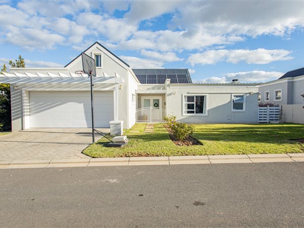 3 Bedroom House 3 Bedroom House