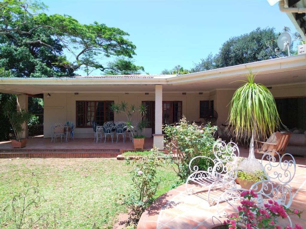 5 Bed House in Kwambonambi photo number 12