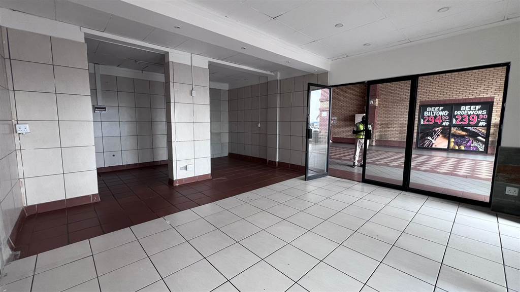 70  m² Commercial space in Krugersdorp Central photo number 7