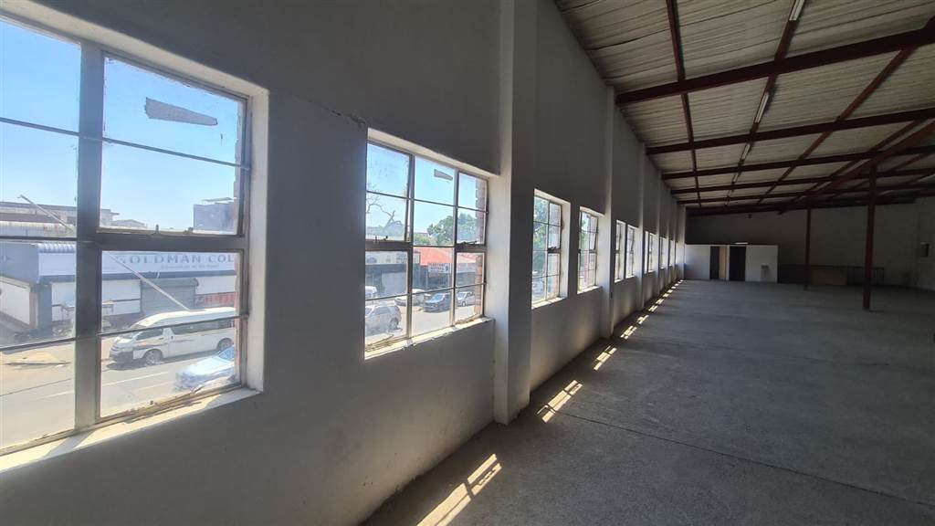 200  m² Commercial space in Pretoria Central photo number 15