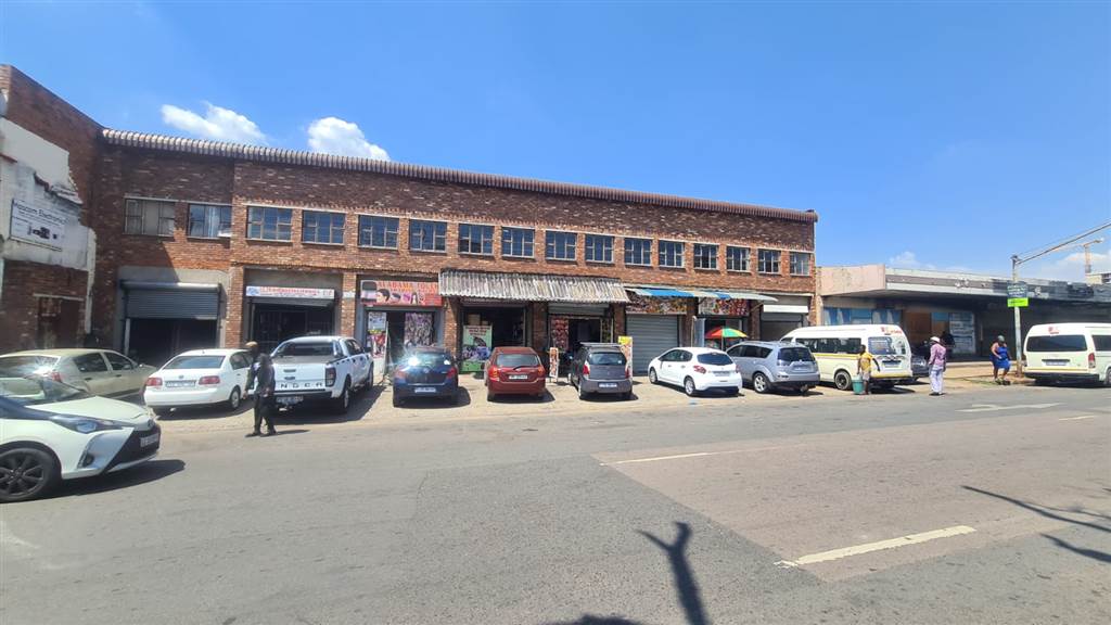200  m² Commercial space in Pretoria Central photo number 1