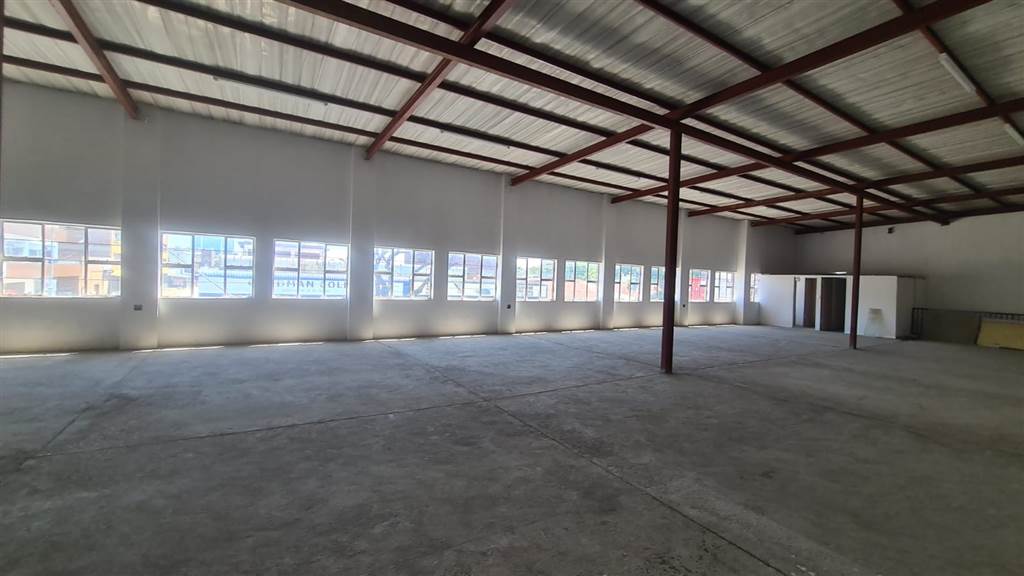 200  m² Commercial space in Pretoria Central photo number 4