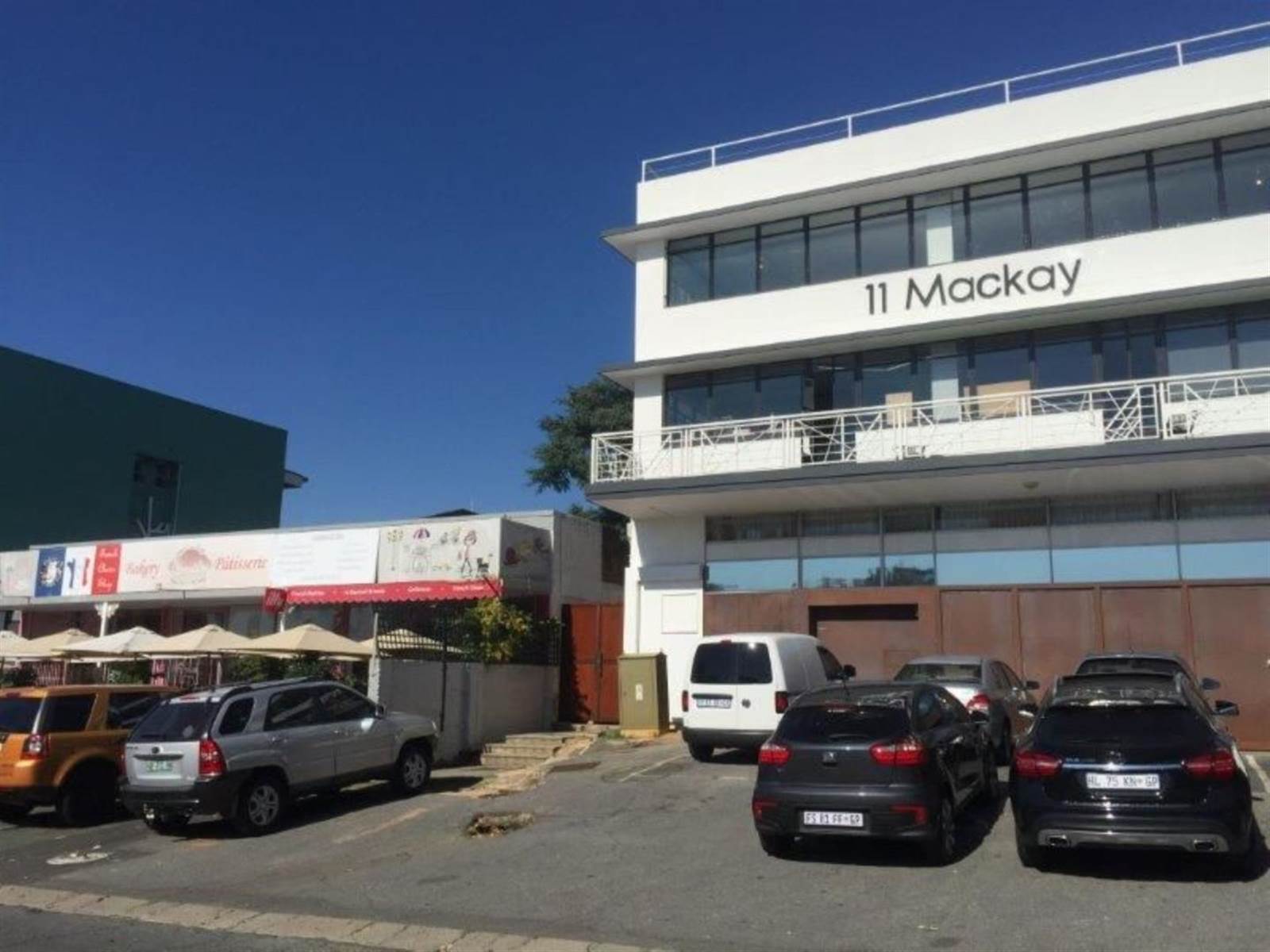 238  m² Commercial space in Blairgowrie photo number 3