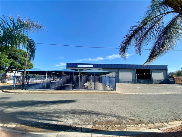 1 538  m² Commercial space