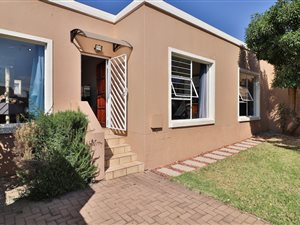 2 Bed Townhouse in Radiokop