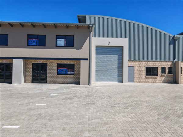 768  m² Industrial space