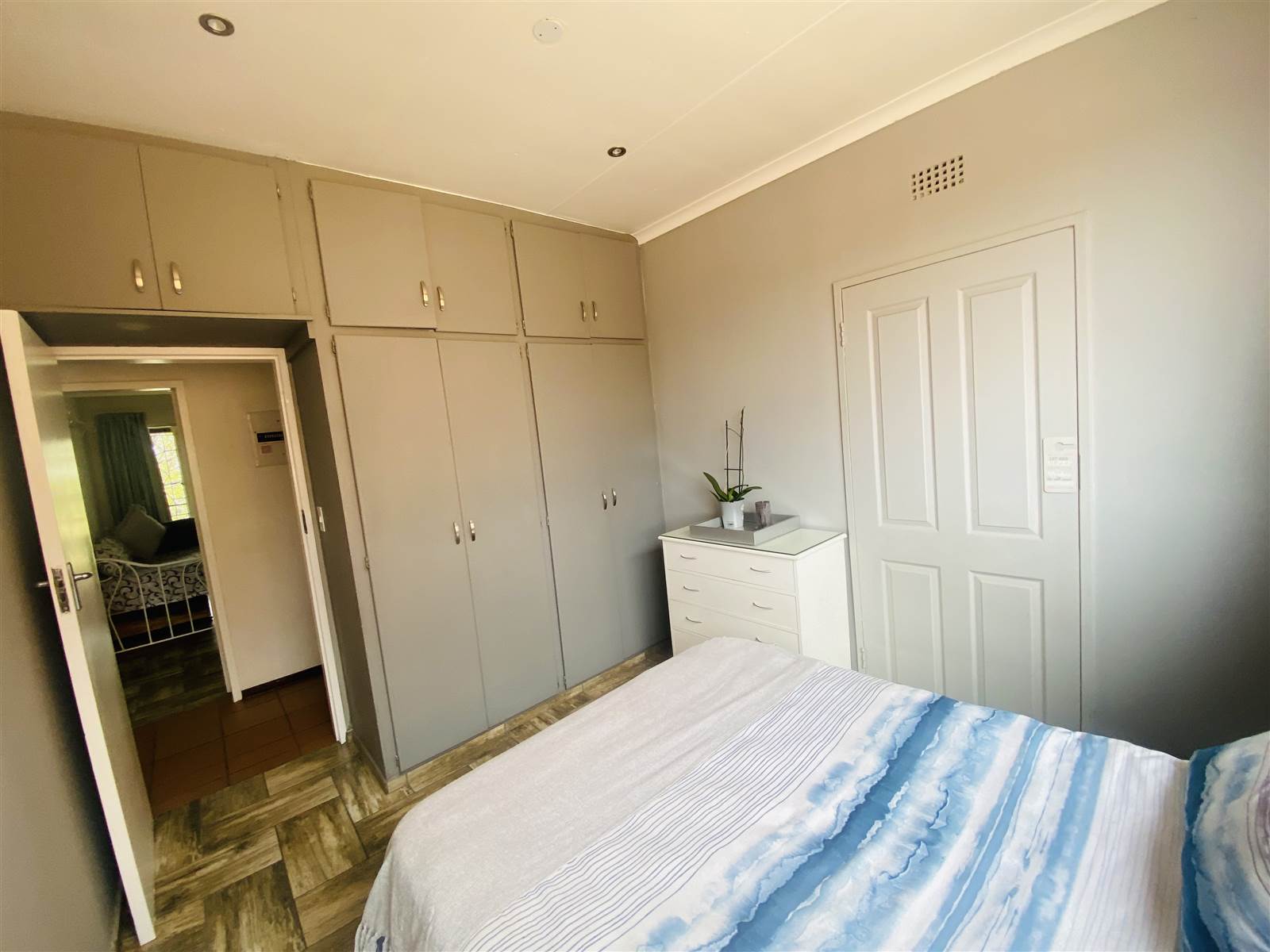 3 Bed Apartment in New Redruth photo number 22