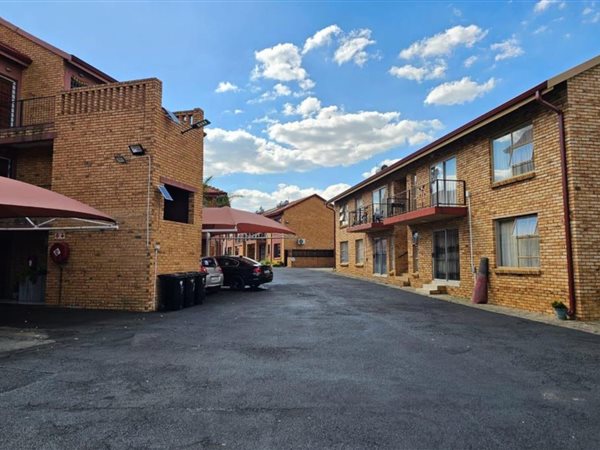 2 Bedroom Townhouse
