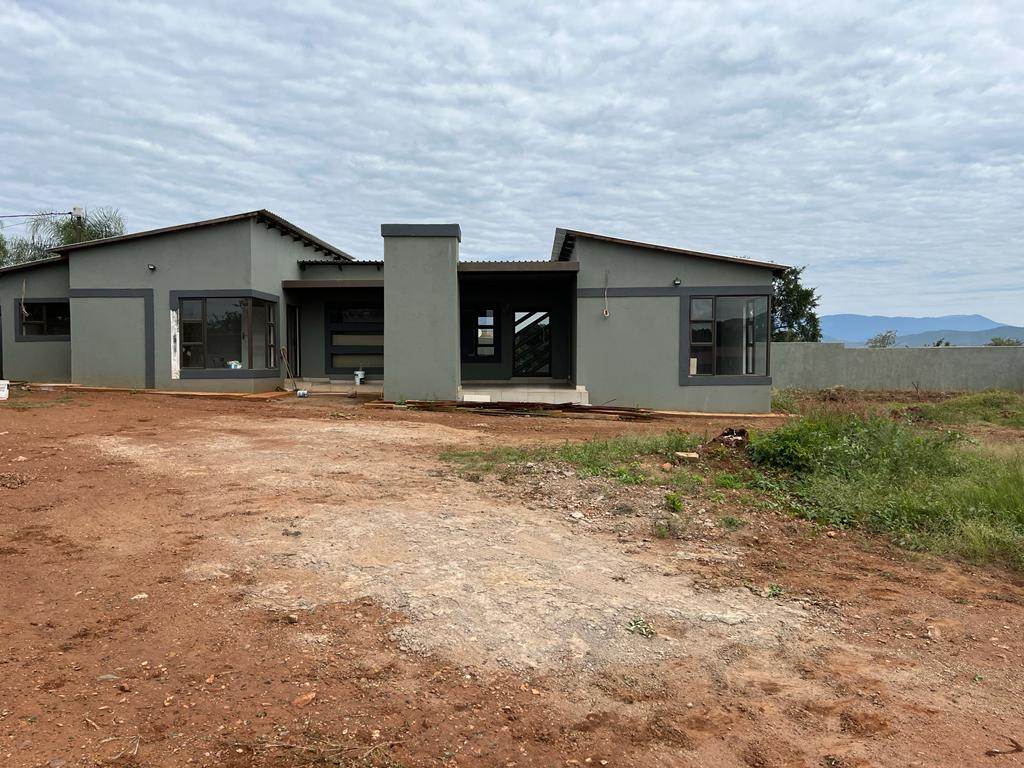 4 Bed House in Tzaneen photo number 16