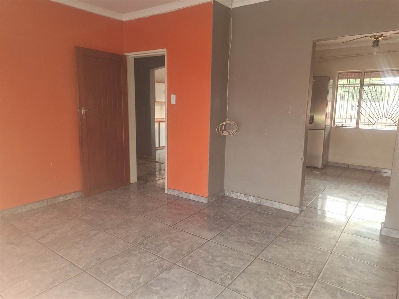 3 Bed House in Ikageng photo number 5