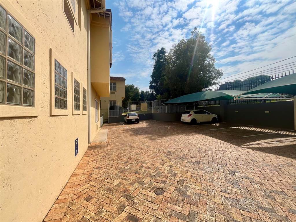 144  m² Office Space in Craighall photo number 4