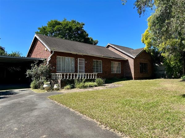 3 Bedroom House 3 Bedroom House