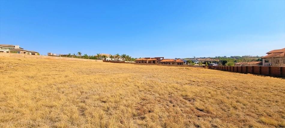8693 m² Land available in Mooikloof Heights photo number 4