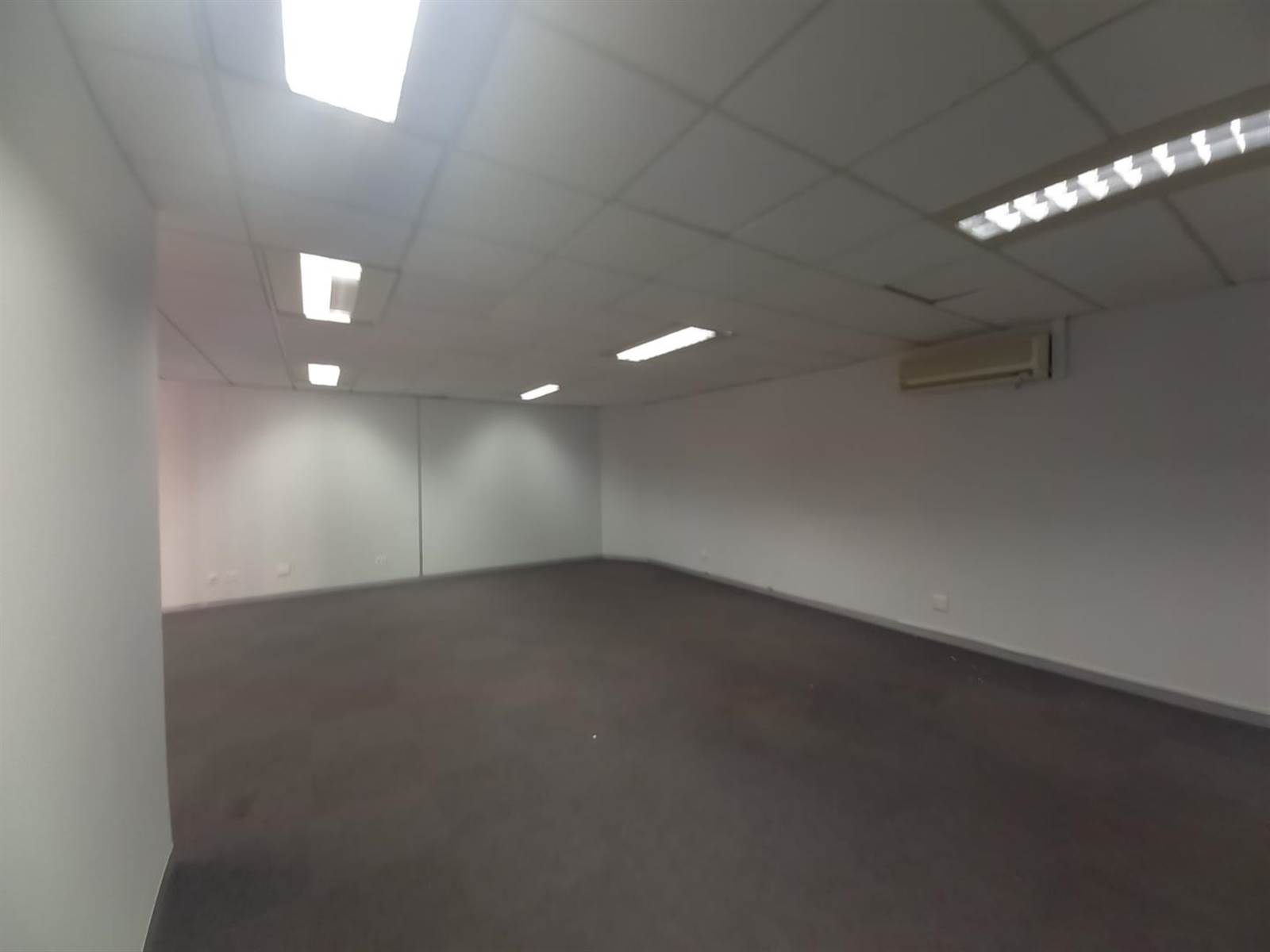 3757  m² Office Space in Centurion CBD photo number 8