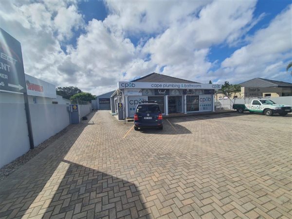 420  m² Commercial space in Walmer