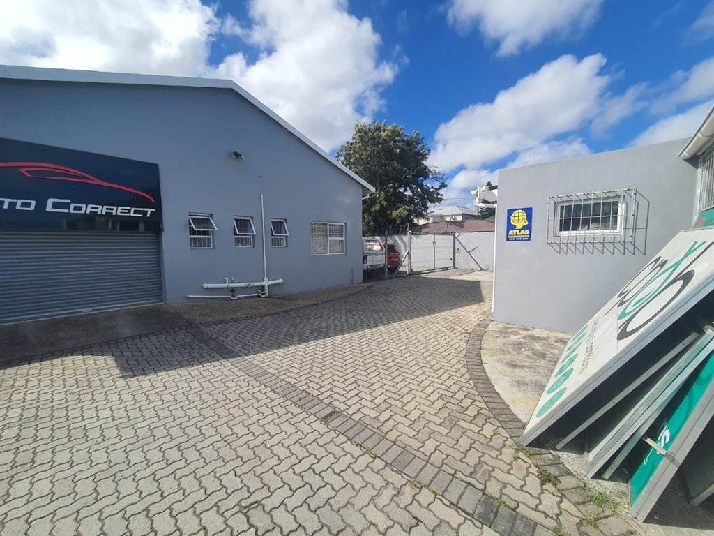 420  m² Commercial space in Walmer photo number 13