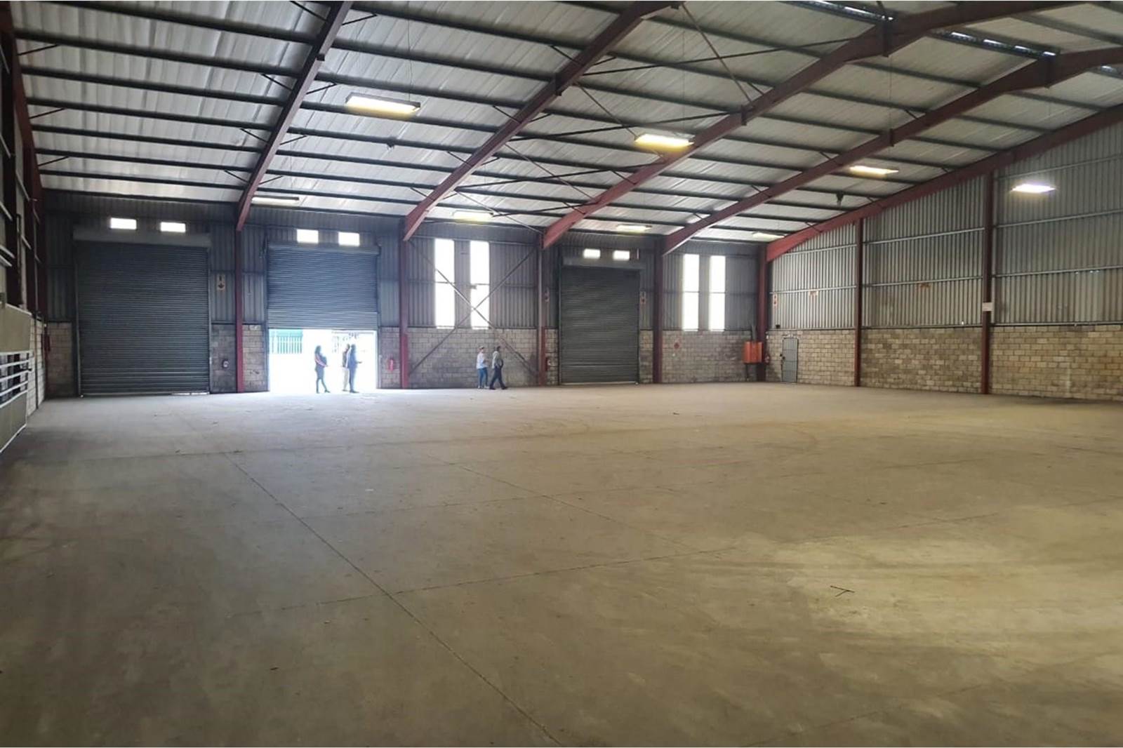 1198  m² Industrial space in Deal Party photo number 1