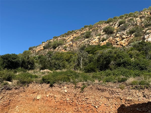 235 m² Land available in Island View