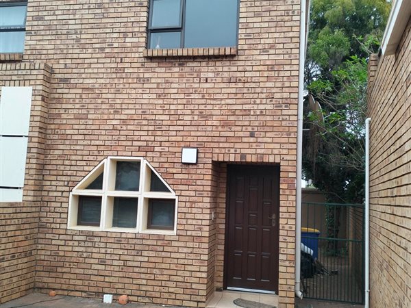 3 Bed Townhouse