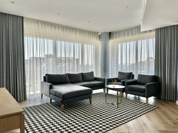 3 Bed Apartment