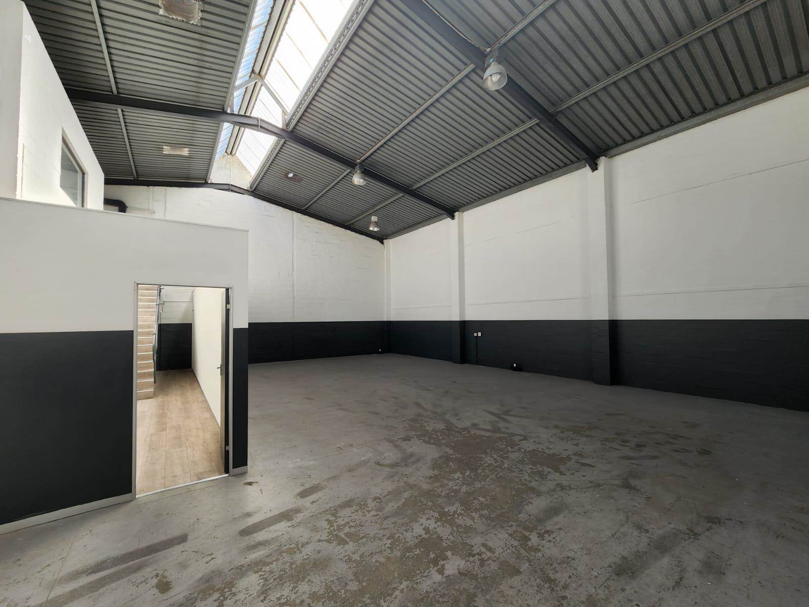 346  m² Industrial space in Montague Gardens photo number 4
