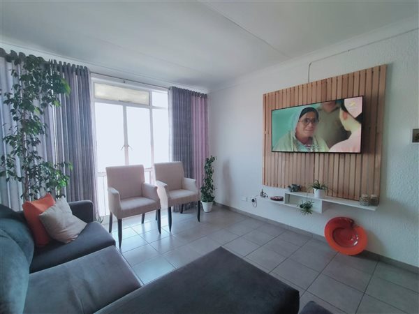 2 Bed Apartment