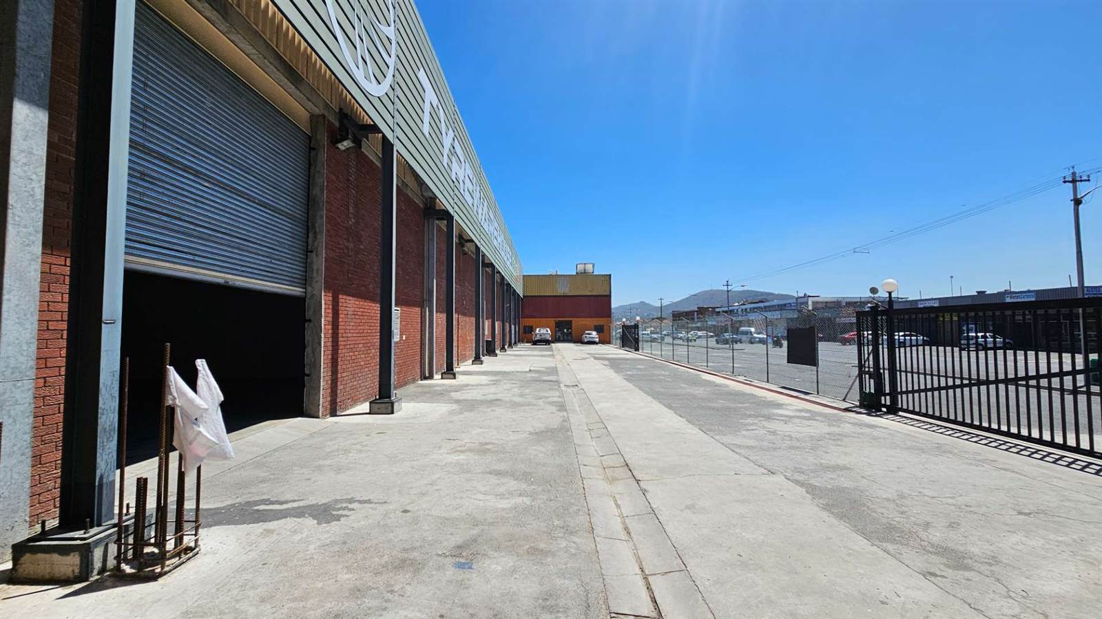 1358  m² Industrial space in Beaconvale photo number 20