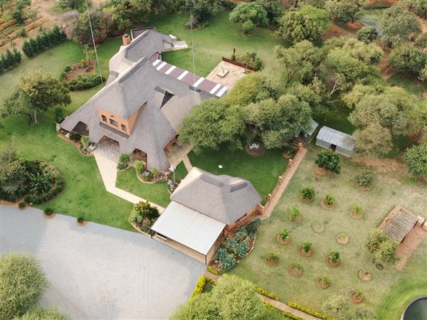 1.3 ha Smallholding 1.3 ha Smallholding