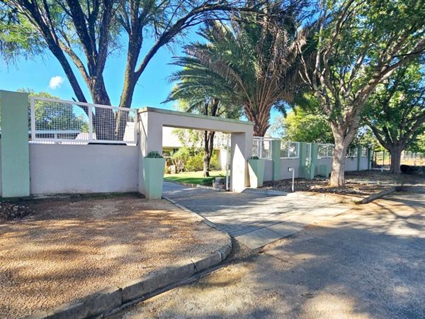 3 Bedroom House 3 Bedroom House