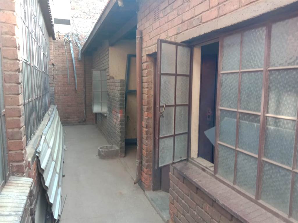 595  m² Industrial space in Benoni Central photo number 19