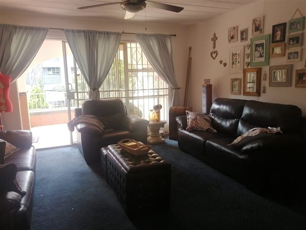2 Bed Apartment in Florida