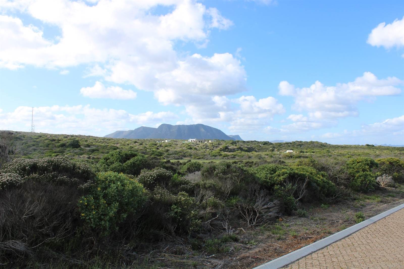 1200 m² Land available in Gansbaai and surrounds photo number 3