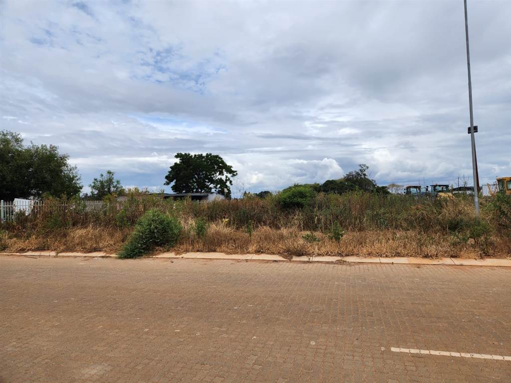 786 m² Land available in Tweefontein photo number 4