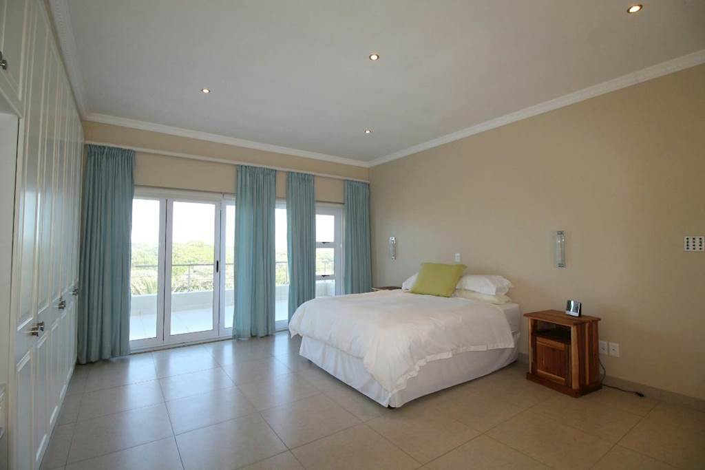 7 Bed House in Royal Alfred Marina photo number 20