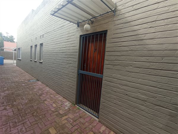 1 Bedroom Garden Cottage 1 Bedroom Garden Cottage