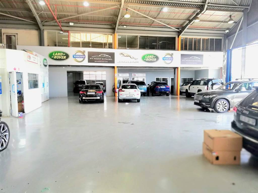1506  m² Commercial space in Wynberg photo number 27