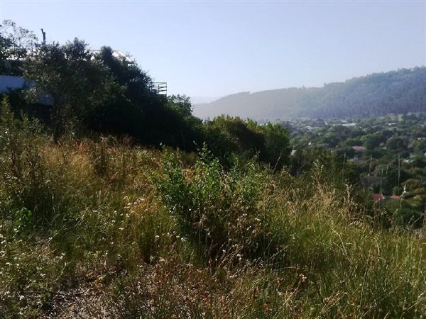 1908 m² Land available in The Village