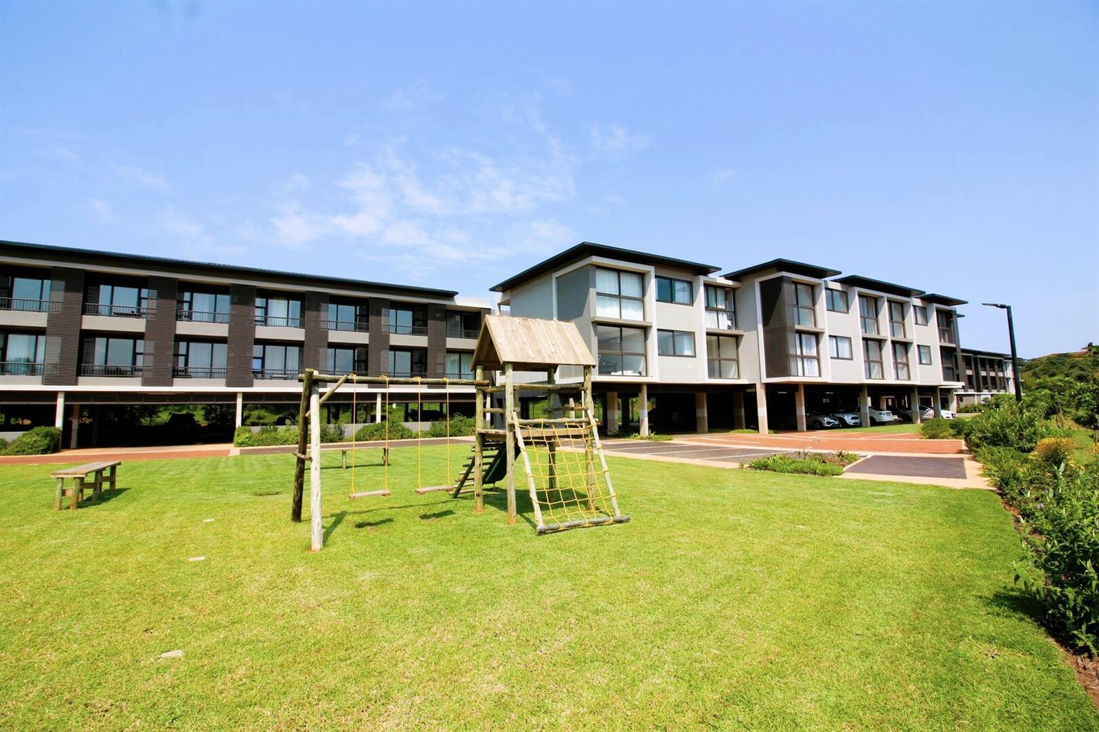 2 Bed Apartment in Zimbali Lakes Resort photo number 27